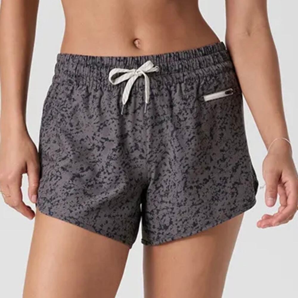 VUORI | Clementine Athletic Shorts Black Speckled Print Chia Stucco | Size XL